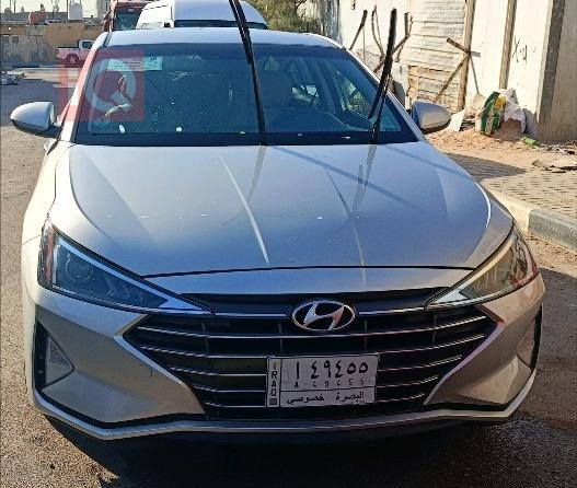 هیوندای ئەلەنترا